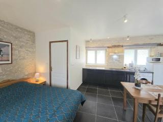 Studio cosy avec piscine partagée et étang privé, proche Bergerac et sites touristiques du Périgord - FR-1-616-207 - Naussannes - 5