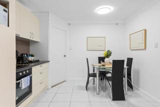 CBD Apt Near Stadium with Mountain Views! - Brisbane - 2