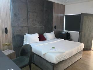 Blue Moon Beach Hotel & Resort - Lekki - 7