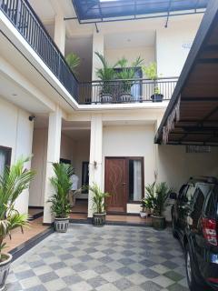 Misubary Guest House - Kerobokan - 8