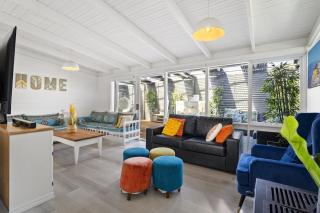 Spacious Home with Pool & BBQ Near Rosebuds Beach - Rosebud - 4