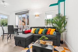 Cosy 3Bed- Sleeps 6 - 02 Arena Canary Wharf Station- Perfect for Contractors, Families and Groups - London - 8