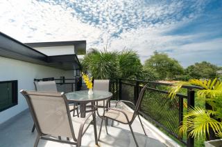 Tropical & Modern 4BR Pool Villa Serenity Rawai - Ban Saiyuan (1) - 9