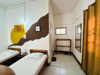 Camp Rhino Resort Kaziranga - Kuthari - 5