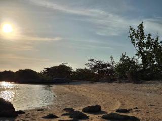 Villa Sherbel 88 with walkable beach - Calatagan - 9