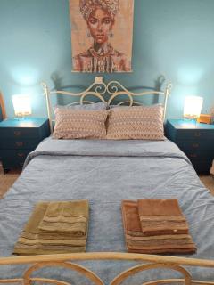 The Happy Town House , 300m from the metro station - Atene - 0