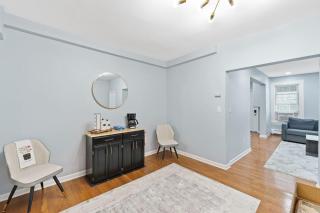 Charming 3-Bedroom Home - Bayonne - 5