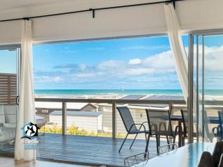 Ultimate in Middleton Coastal Style with Views Sleeps 10 - Middleton - 7
