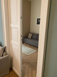 Dohany by Kalvin - 3