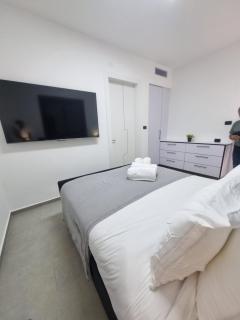 chic boutique penthouse walk to the beach ashdod - Ashdod - 5