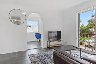 Spacious 3BRM Close to Gabba with Car Park & WiFi - Brisbane - 9