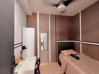 Stylish 4BR Emporis KD, Near EMHub, Segi & Thomson Hospital - 7
