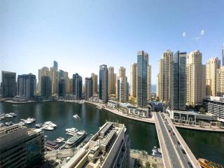 Serene 2BR Escape - Al Majara - Waterfront Stay - 5