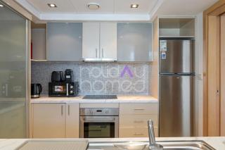 Elegant 1BR in Sanibel Tower Dubai Marina - 2