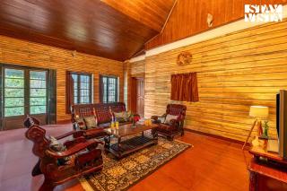 StayVista at Serenity of Sunny Side with TV, Lawn, Lake View - Kodaikanal - 8