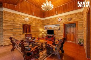 StayVista at Serenity of Sunny Side with TV, Lawn, Lake View - Kodaikanal - 6