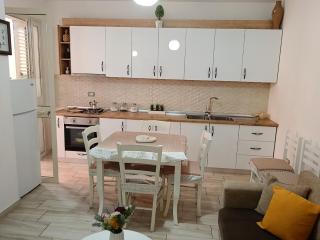 ASIA APARTMENTS - 6