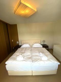 Ferienwohnung mit Seesicht und Hotelservices - Maria Wörth - 1