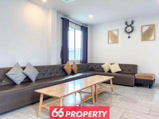 6BR Pool Villa - Karaoke and Pool Table near Golf - Chiang Mai - 2