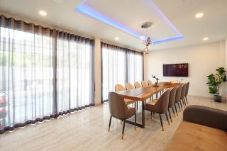 6BR Pool Villa - Karaoke and Pool Table near Golf - Chiang Mai - 1