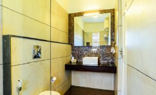 Stays 42 - Oleander Suites Coorg - 7