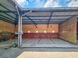 RedDoorz Syariah near Stadion Merdeka Jombang - 3