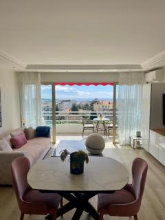 luxueux 45M2 vue mer panoramique terrasse sud Montfleury proche banane - Cannes - 0