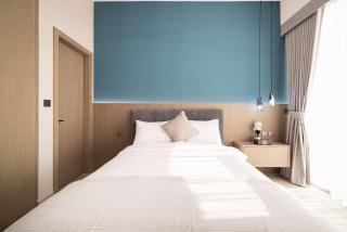 Spacious 1BR with Modern Amenities in Westwood Grande JVC - 1