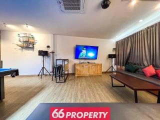 Karaoke Pool Villa, Event Space, Drinks Available - 4