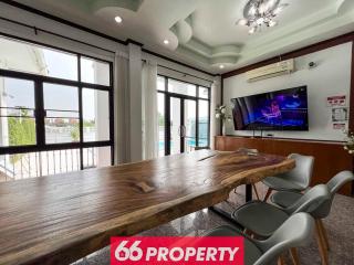 Karaoke Pool Villa, Event Space, Drinks Available - Chiang Mai - 1