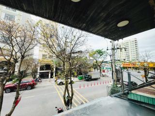 Bear Hotel & Homestay - Danang - 5