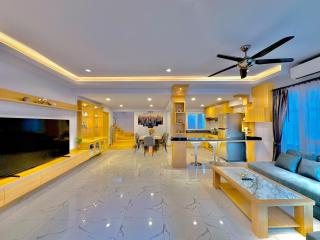 TagVilla SukSabai Villa in Pattaya - 04 Bedroom - 6