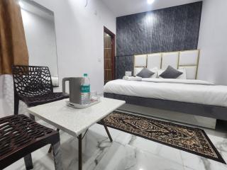 Hotel Cottage Yes Sir DX - New Delhi - 0