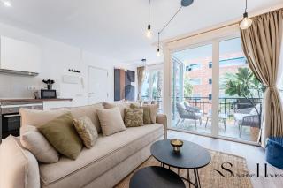 Perfect Stylish Central 1 Bedroom Getaway - Torremolinos - 9