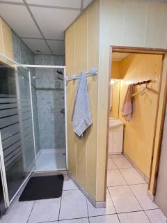 Appartement Coeur de Ville avec Terrasse et Parking - Bergerac - 6