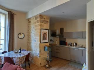 Appartement centre médiéval le Boudoir de Marie - 2