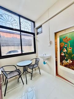 พวงชมพูเฮ้าส์ - 2