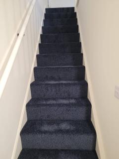 Central 2 Bed Home - Parking Ev point Garden - Huddersfield - 3