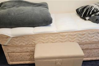 Central 2 Bed Home - Parking Ev point Garden - Huddersfield - 1