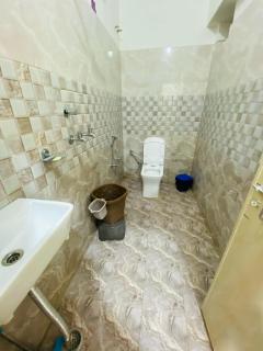 Vishwanath guest house - Varanasi - 4