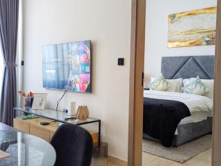 Modern Luxury Fully Furnished 1BH Apartment in Binghatt Nova JVC - Easy Access to JBR, Circle Mall & Dubai Hills Mall - 9
