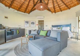 Shrimp Lane Cottages, Sea Horse Chalet - Ballito - 3