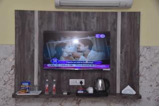 Hotel R S RESIDENCY - 6