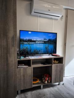 Mobilhome 228 proche du Lac , Tv , clim ect Camping - 9