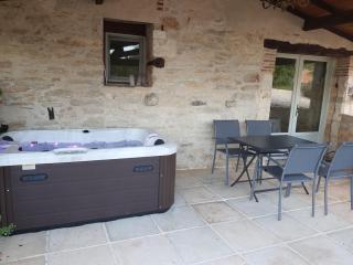 Cozy guest house with jacuzzi and swimming pool - Sérignac - 3