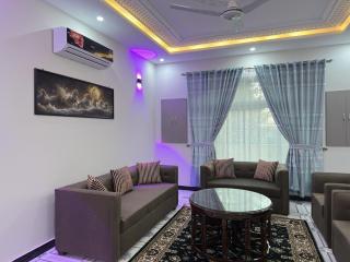 2 BHK GF - Villa in Bahria Enclave, Islamabad - 0