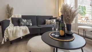 Loft Bohème - 3 personnes - Saint-Julien-les-Villas - 8