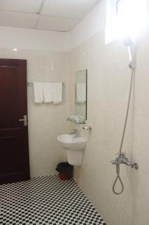 Hoa Binh Hotel - Dong Hoi - 9