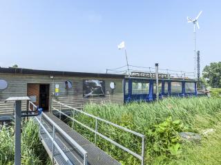 Cushy Boat in Merkem with Terrace - Drie Grachten - 3