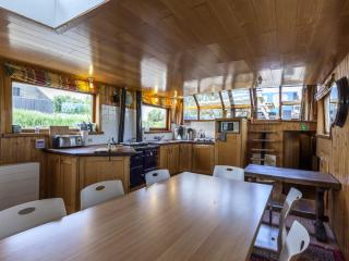 Cushy Boat in Merkem with Terrace - Drie Grachten - 8